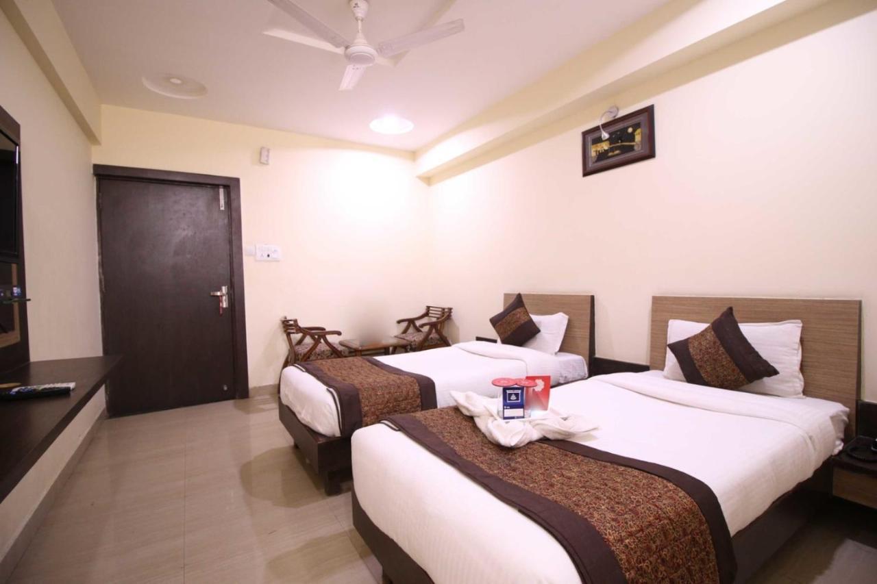 Hotel Radiance Gwalior Exterior photo